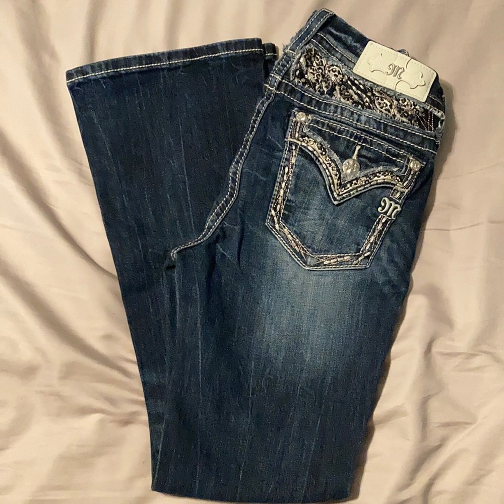 Mid rise curvy boot miss me jeans
